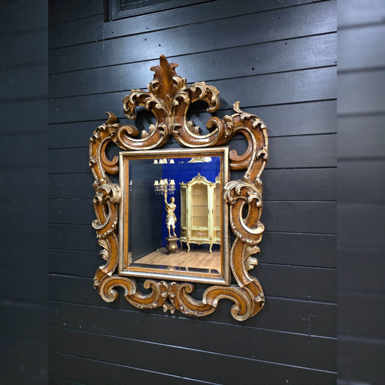 Зеркало настенное в стиле барокко 3 Зеркало настенное в стиле барокко 3