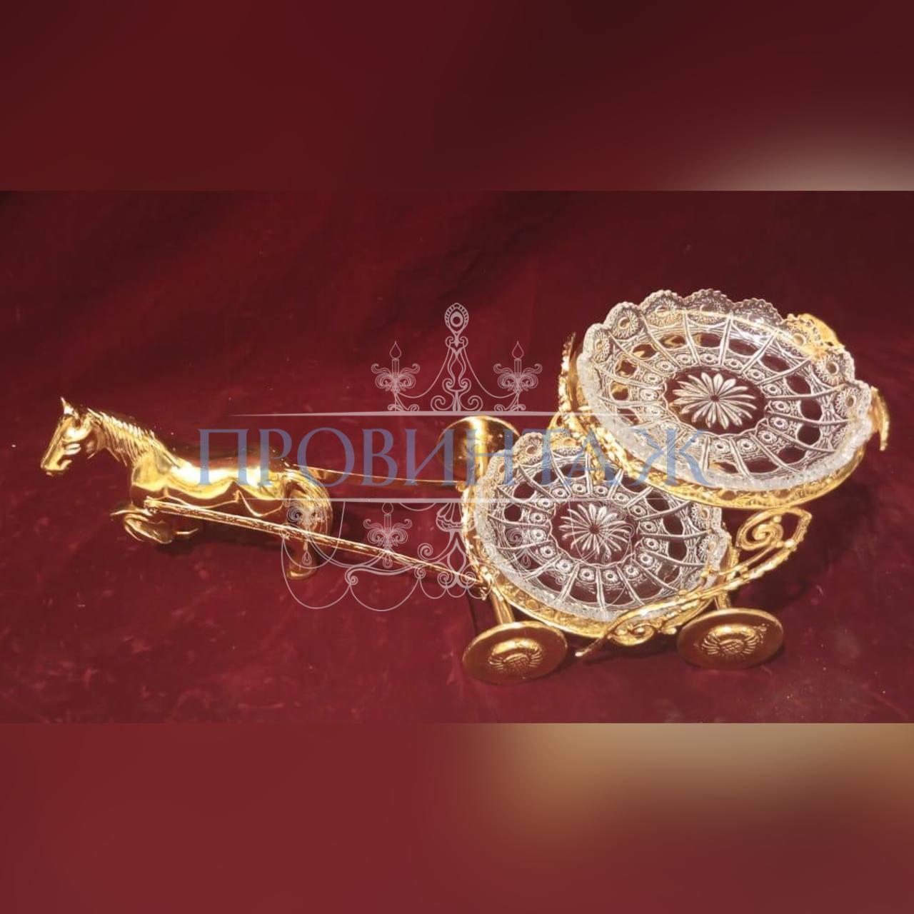 Менажница двухъярусная с фигурой лошади 3 Менажница двухъярусная с фигурой лошади 3